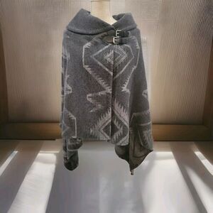 Vintage Ralph Lauren Cape Wool Blend Leather Buckles Woven Blanket Poncho Wrap